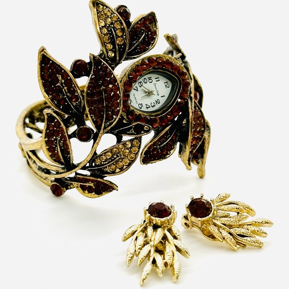 Rhinestone Watch Bracelet & Topaz Earrings - Picture 7 of 14